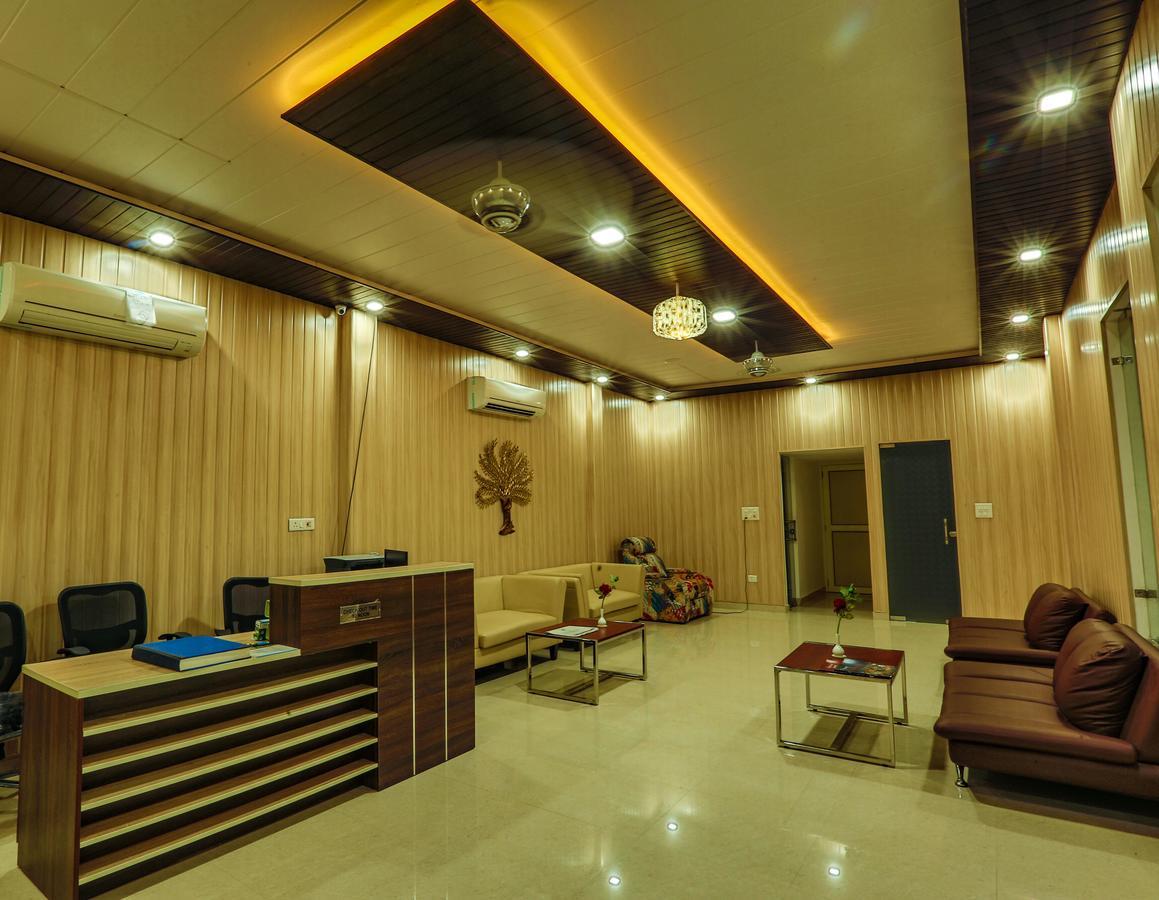 רישיקש Ezzenza Mahayana Resort & Spa מראה חיצוני תמונה